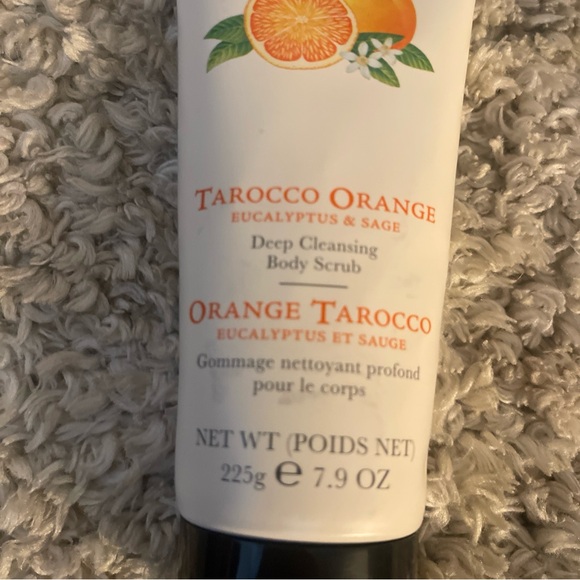 Crabtree & Evelyn Tarocco Orange Body Scrub - Picture 6 of 6
